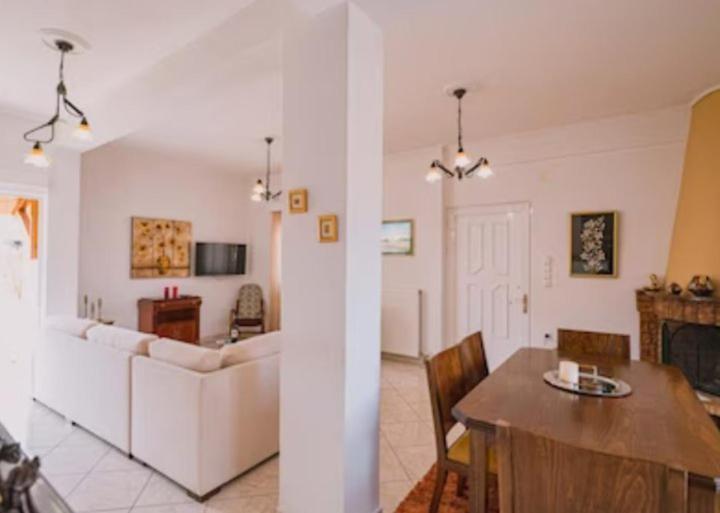 Olga's Garden - Douneika Holiday home *