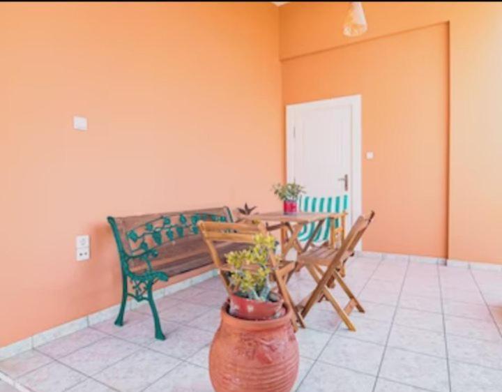 Olga's Garden - Douneika Holiday home *